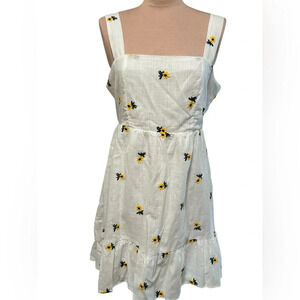 Rewind Girls White Floral Embroidered Cutout Back Dress Size Large